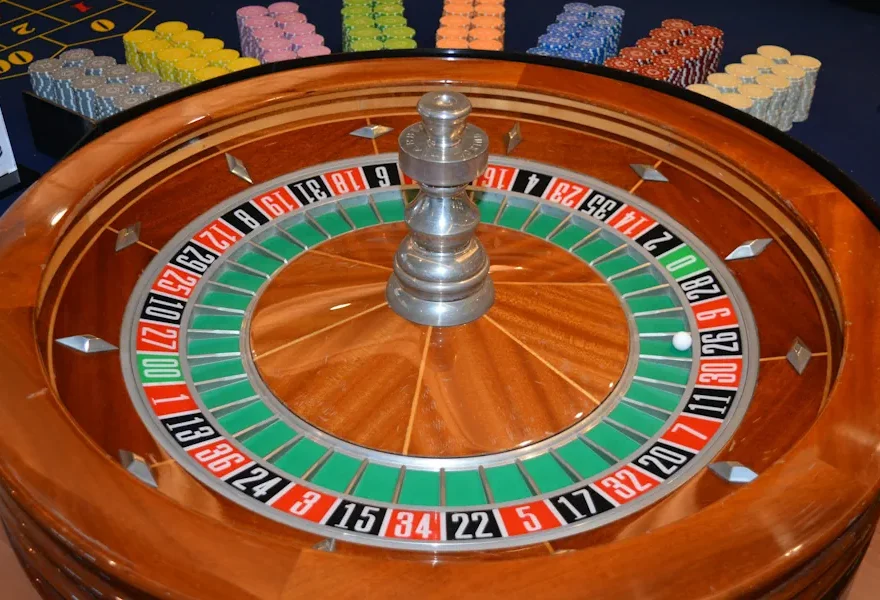 rulett-en-innsikt-i-det-klassiske-casinospillet-og-dets-varianter